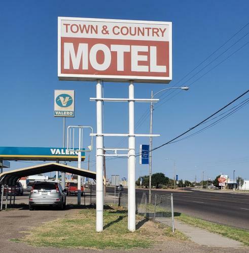 Hotel Town & Country