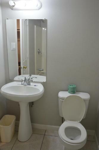 Motel Economy Inn - Gladewater