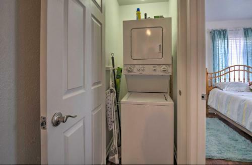 Cozy Home With Yard - Walk To Georgetown Square