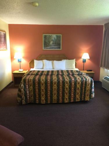 Hotel Cameron Days Inn