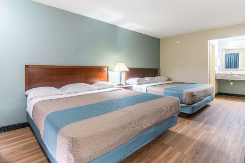 Motel 6 Kenly