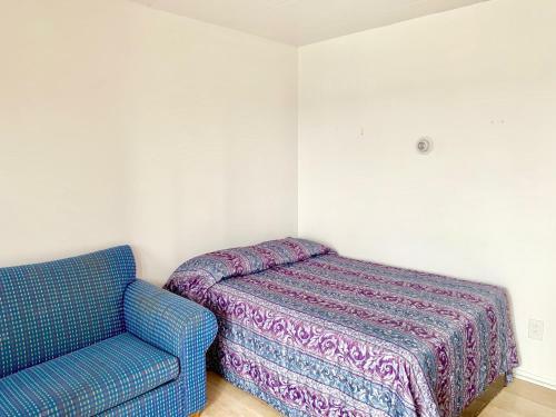 White Caps Motel