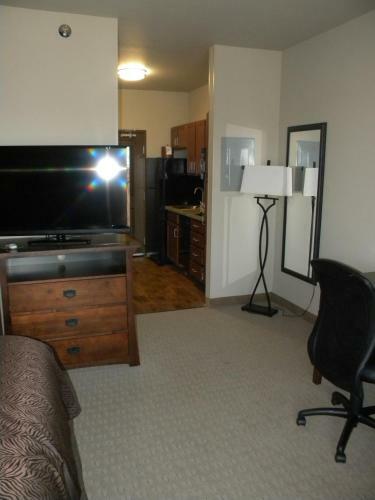 Hotel Teddy's Residential Suites