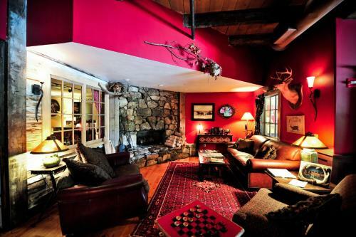 Hotel The Common Man Inn, Spa & Lodge