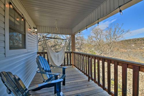 Spacious Family Home On The Water And Boat Dock