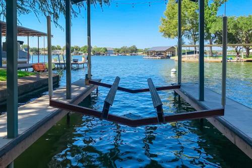 Villa Shoals