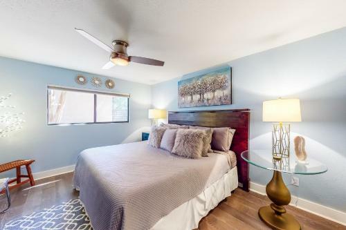Villa Shoals