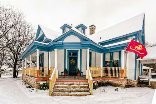 Blue Heron Bed And Breakfast On Lake Granbury