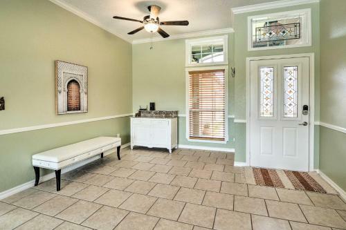 Modern Home With Private Yard 30 Mi To Austin