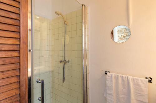 Apartamento Dify - Adelaide Perrin