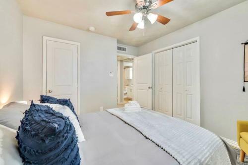 Urban Relaxation 2 Br Apartment