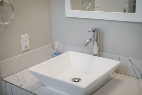 Apartamento 735 W 10th St