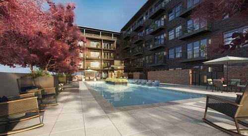 Contemporary Downtown Dallas Apartment With Pool