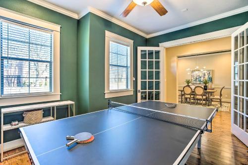 Upscale Dallas Getaway About 5 Mi To Downtown!