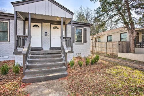 Pet-friendly Dallas Digs About 4 Mi To Downtown!