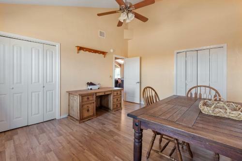 Spicer Hill Hideaway