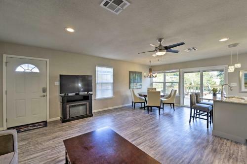 Waterfront Retreat With Dock Access On Lake Whitney!