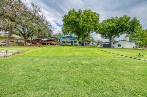 River Oaks Lookout - Unit A & B