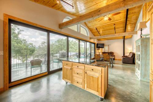 River Oaks Lookout - Unit B