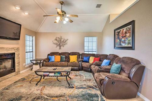 Spacious Killeen Home With Large Yard And Patio!