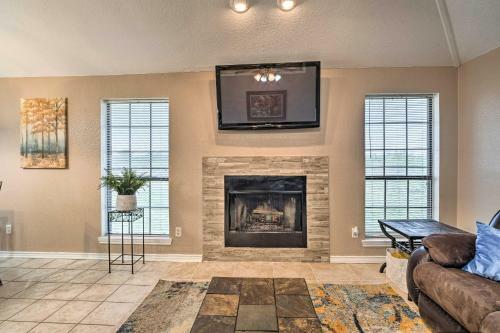 Spacious Killeen Home With Large Yard And Patio!