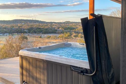 Lakefront Luxury