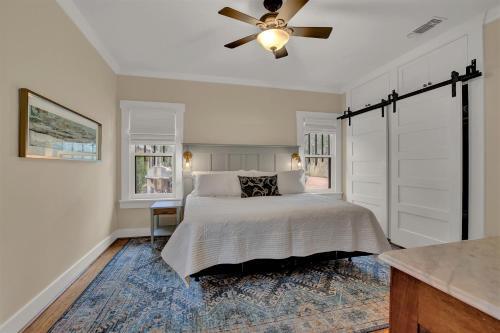 Charming Craftsman Home!-2 Blks From Main St!