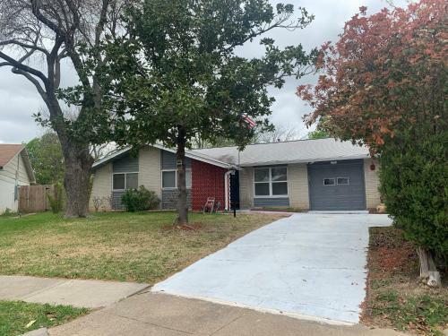 Oasis 3 Near Dfw Airport With Mediterranean Setting