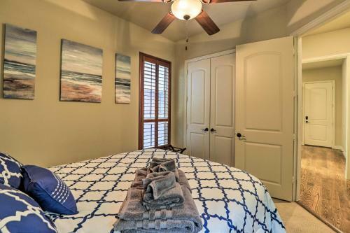 Chic Family-friendly Home In Irving With Yard!