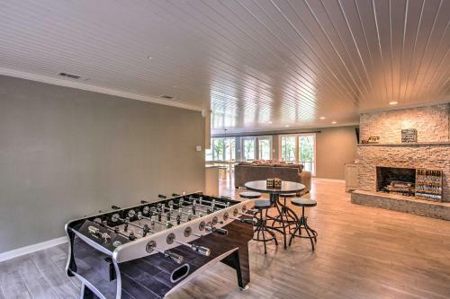 Star Harbor Lake House With Dock, Deck And 2 Boat Lifts