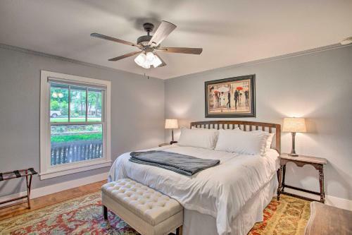 Upscale Lakefront Home With Boat Dock And Decks!