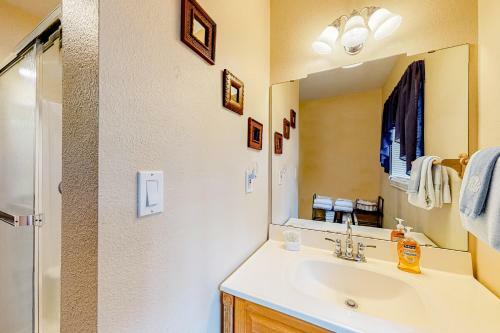 Woodlake Retreat