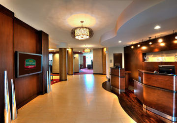 Hotel Courtyard Keene Downtown