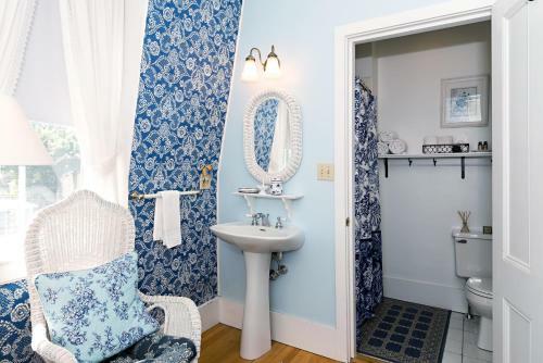 Bed & Breakfast Silver Fountain Inn