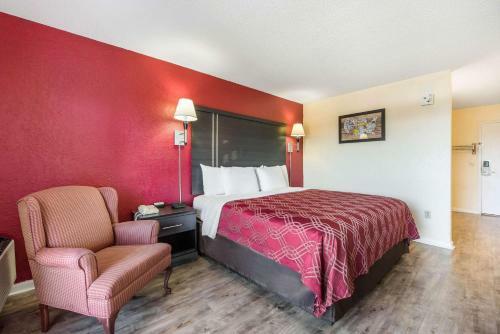 Hotel Relax Inn - Waynesville
