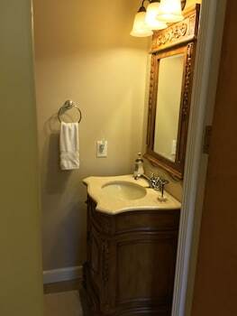 Bed & Breakfast Brookside Mountain Mist Inn