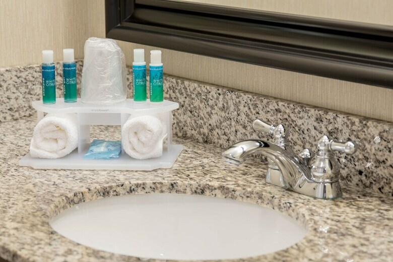 Hotel Holiday Inn Express - Neptune