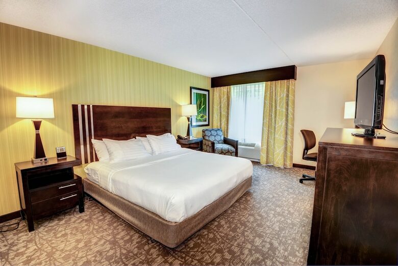 Hotel Holiday Inn Express - Neptune
