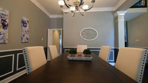 Eagle, A House As Big As Texas - Cedar Bend