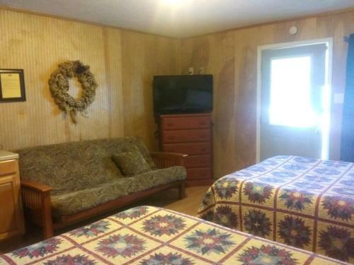 Posada Whispering Creek Lodging & Rv Resort