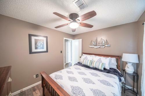 Right At Home- Midland Rio