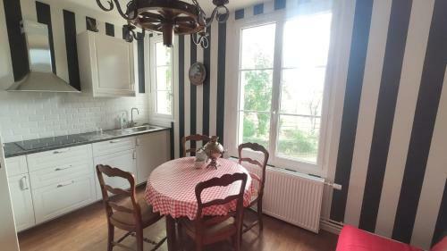 Hostal Les Platanes