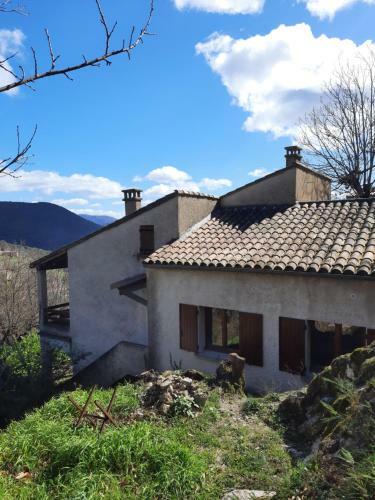Maison de Famille Dans Les C�v�nnes