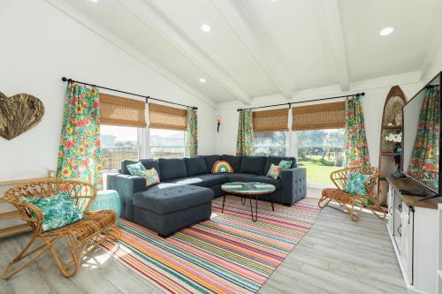 Aloha House - Classy Decor And Finishes - Easy Beach Access!