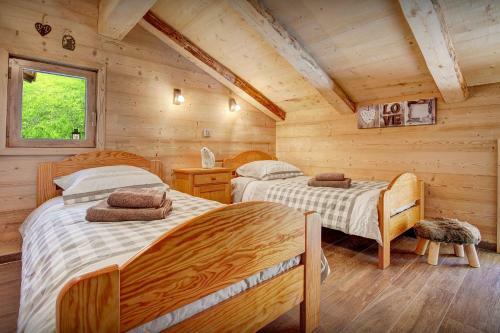 Chalet Les Br�vins - Ovo Network
