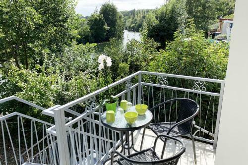 L'idylle Cach�