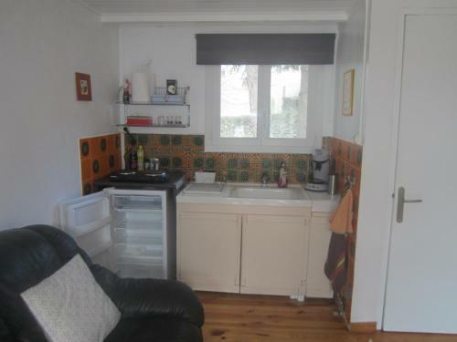 Apartamento Studio Avec Piscine Sur 3000 M�tres de Terrain