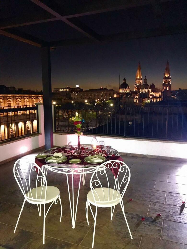 Hotel De Mendoza