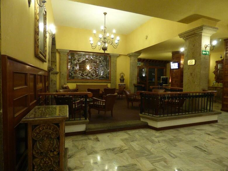 Hotel De Mendoza