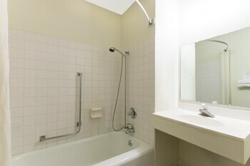 Motel Super 8 Raton